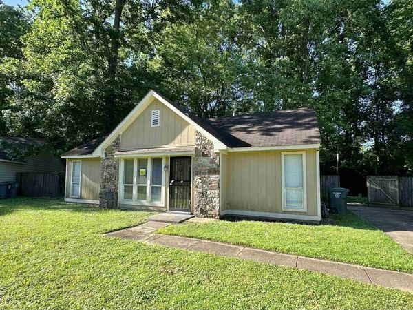 3899 WALSINGHAM DR, Memphis, TN 38128