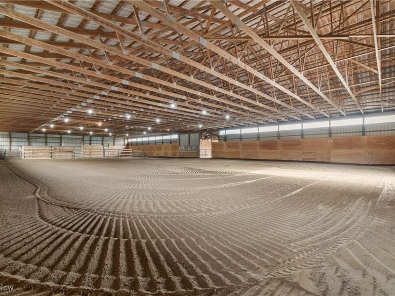 2941 Vandemark Road, Litchfield, OH 44253 Photo 10