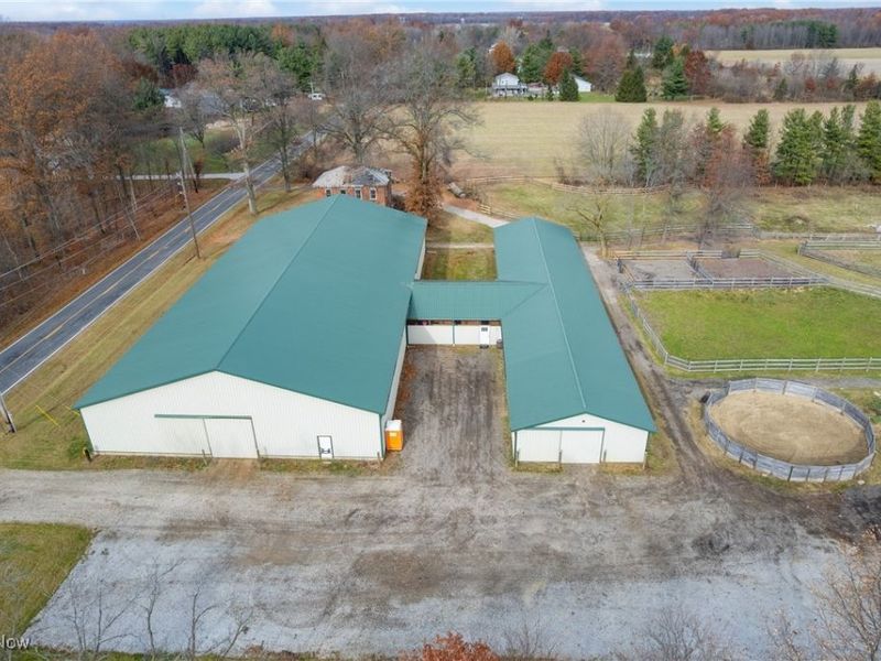 2941 Vandemark Road, Litchfield, OH 44253 Photo 3