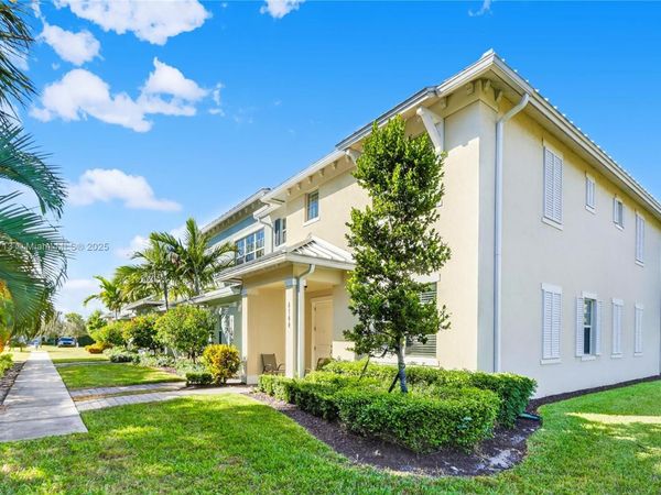 4144 Greenway Dr, Unit 4144, Hollywood, FL 33021