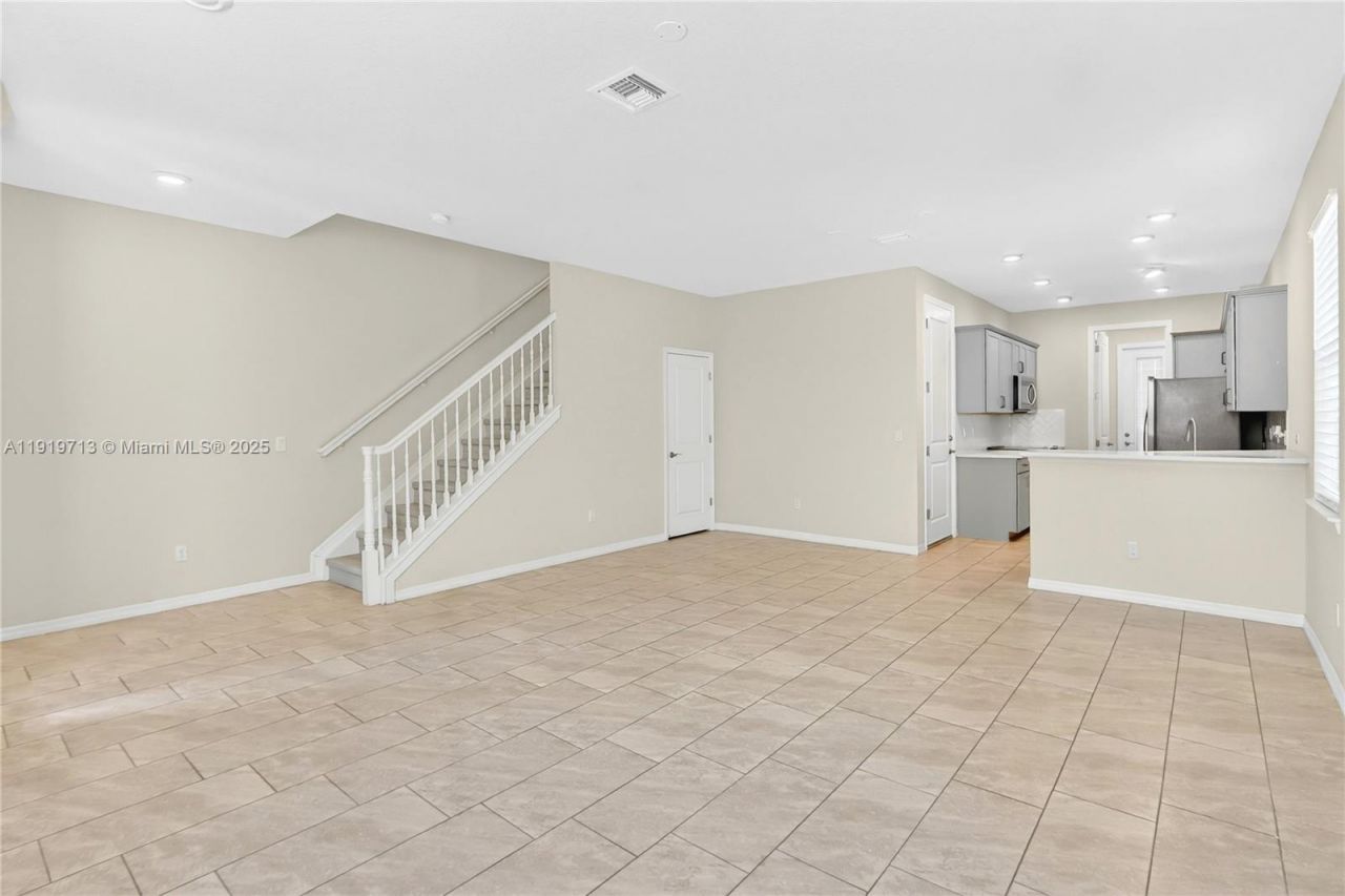 4144 Greenway Dr, Unit 4144, Hollywood, FL 33021 Photo