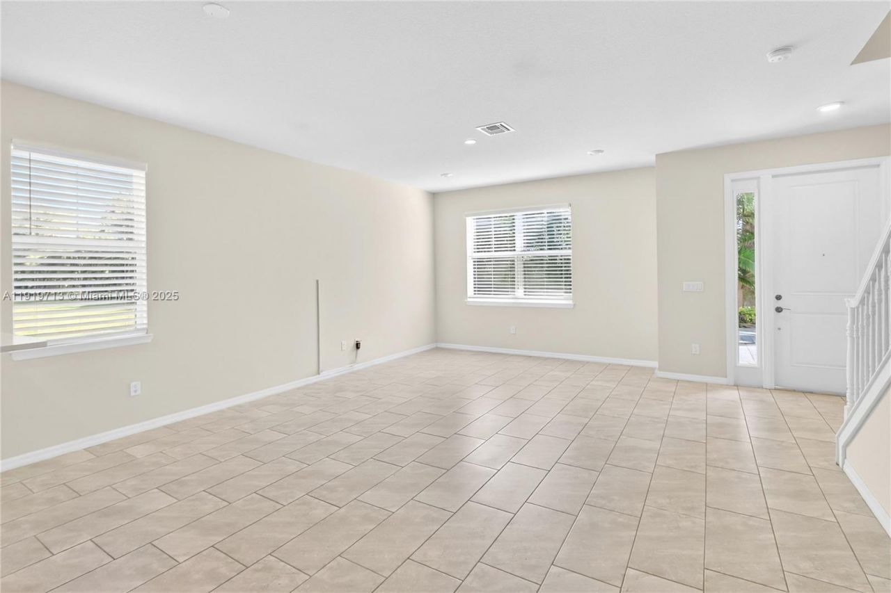 4144 Greenway Dr, Unit 4144, Hollywood, FL 33021 Photo