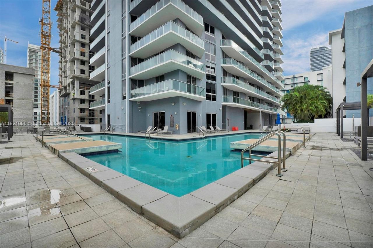 1010 SW 2nd Ave, Unit 1004, Miami, FL 33130 Photo