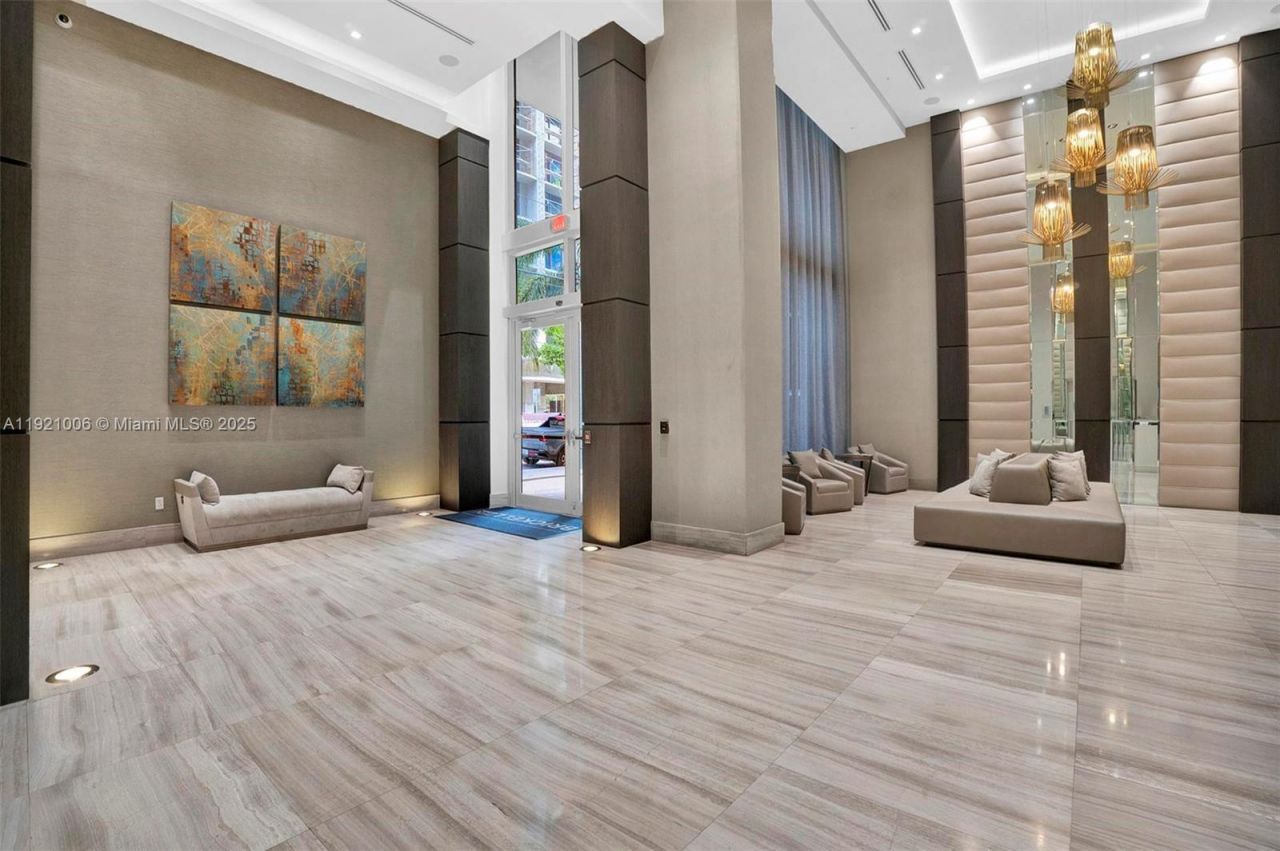 1010 SW 2nd Ave, Unit 1004, Miami, FL 33130 Photo