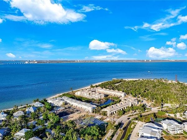 200 Periwinkle WAY, Unit 214, SANIBEL, FL 33957