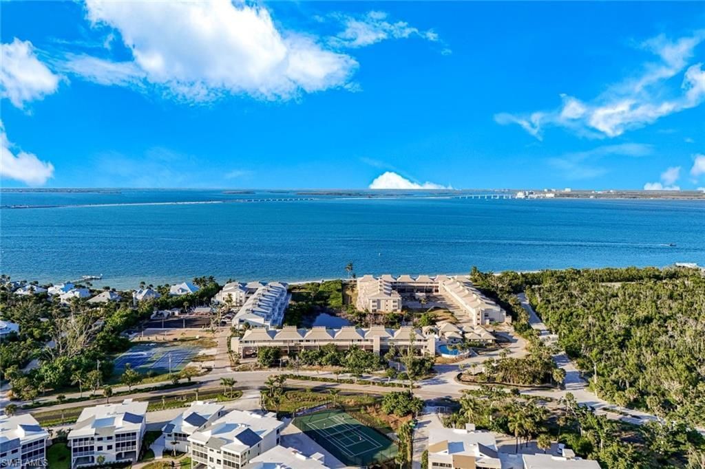 200 Periwinkle Way, Unit 214, Sanibel, FL 33957 Photo