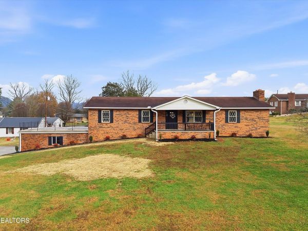 229 Brown Crest Rd, La Follette, TN 37766