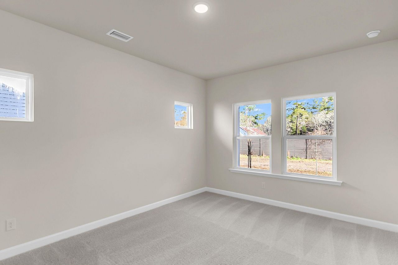 916 Dusk Drive Photo 13