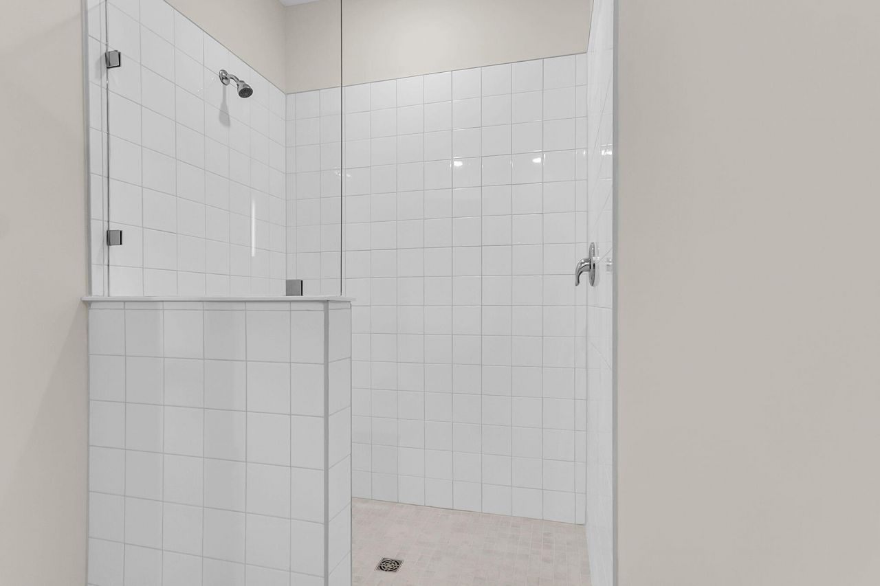 916 Dusk Drive Photo 16