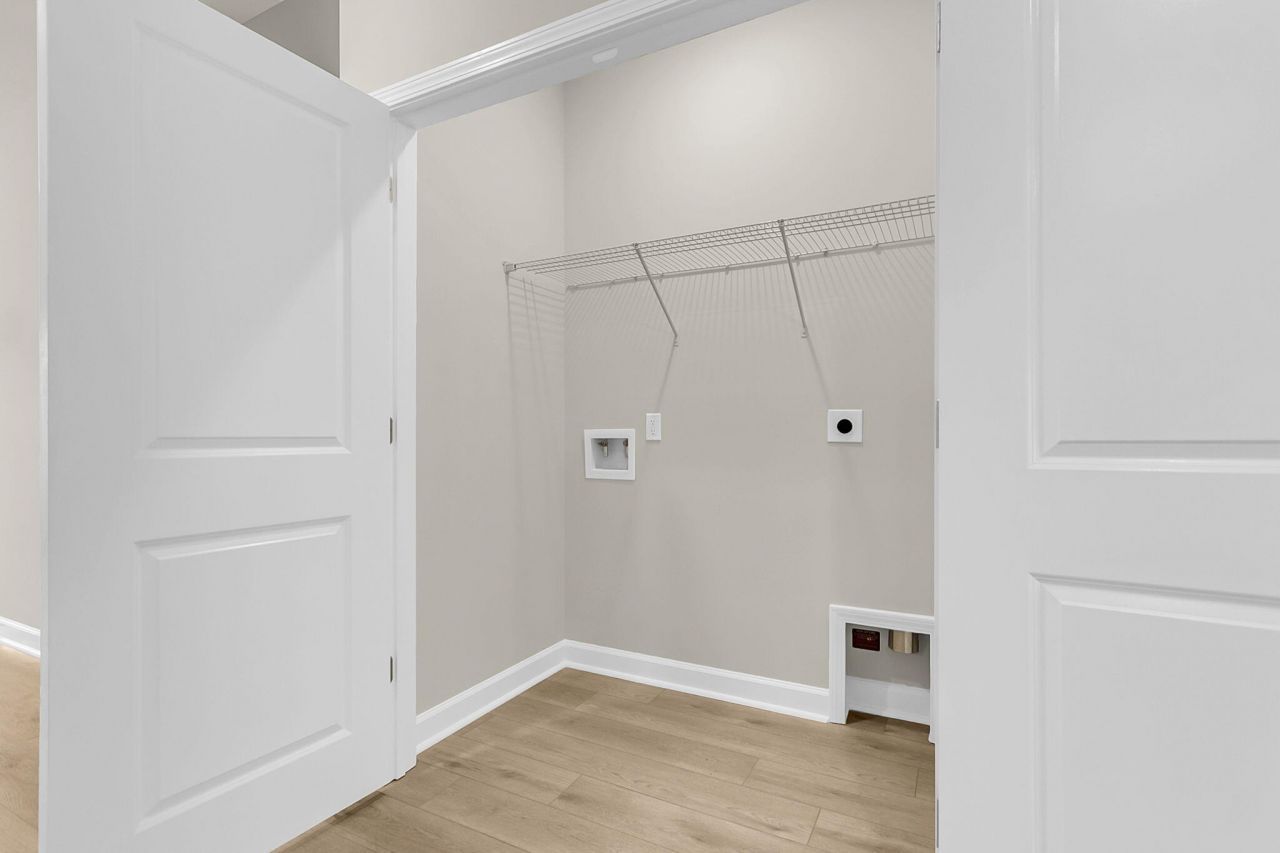 916 Dusk Drive Photo 22