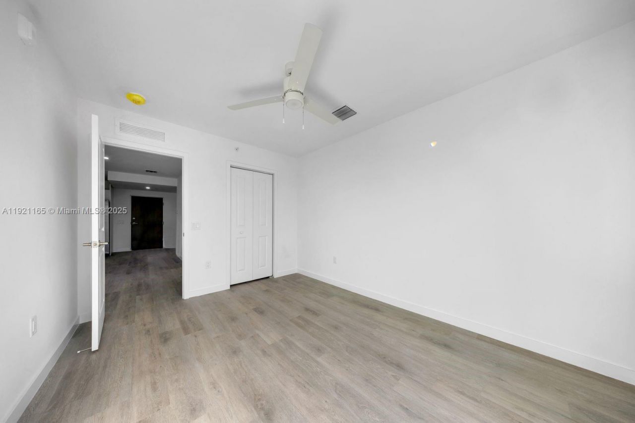 20 NE 19th Ave, Unit 201, Pompano Beach, FL 33060 Photo