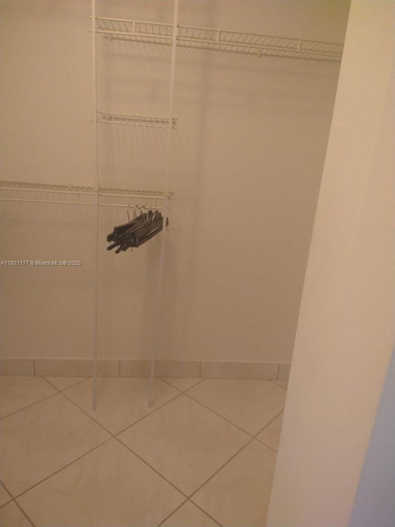 9341 SE Collins Ave, Unit 303, Surfside, FL 33154 Photo