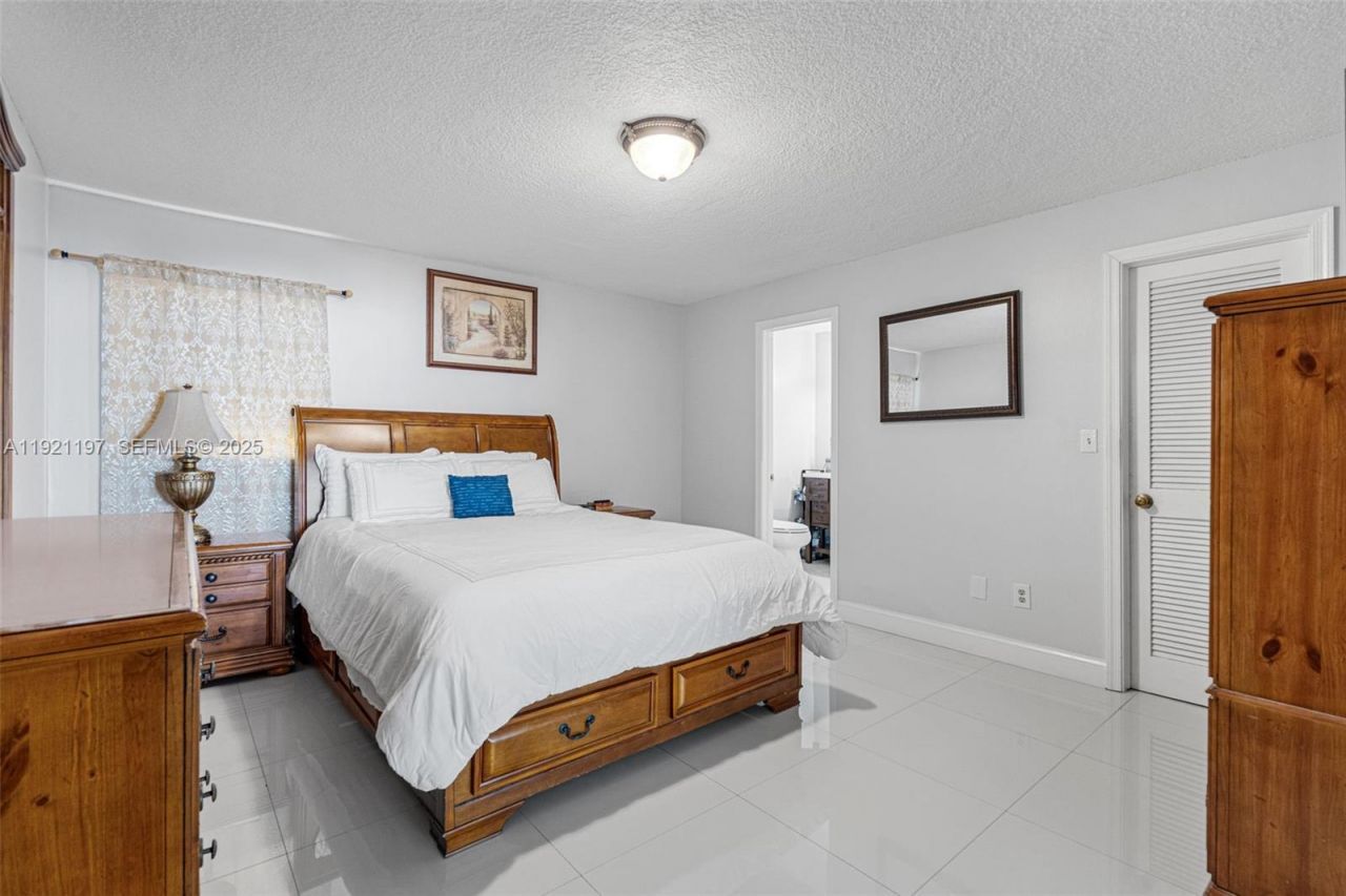 7004 SW 139th Pl, Miami, FL 33183 Photo