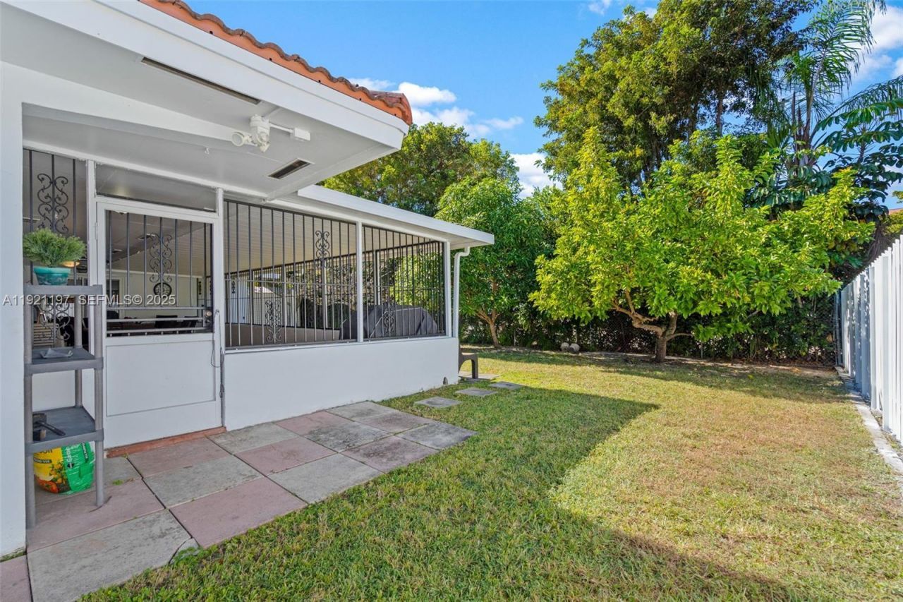 7004 SW 139th Pl, Miami, FL 33183 Photo