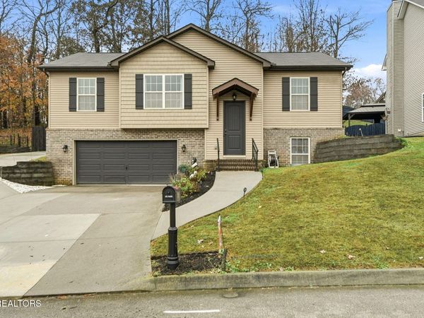 7819 Elkton Lane, Powell, TN 37849