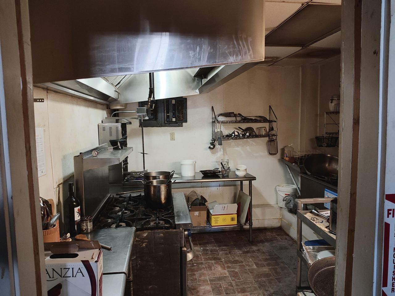 770 N Railroad Avenue  Photo 16