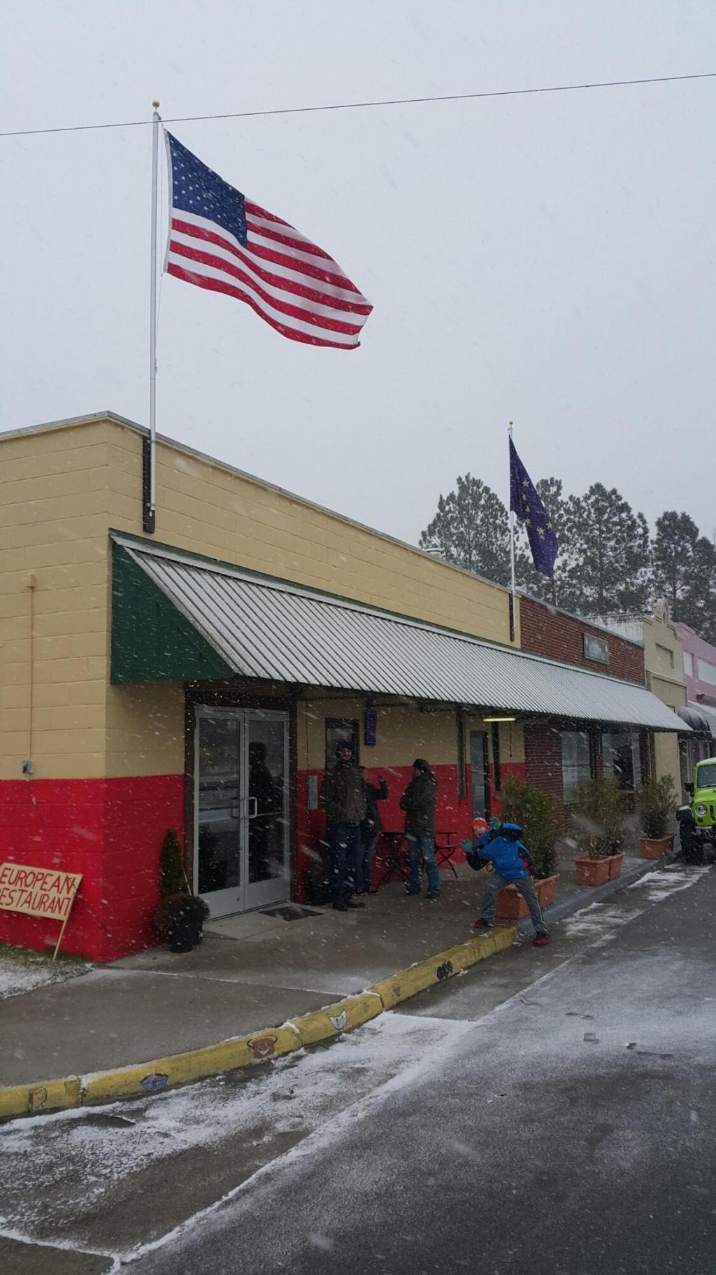 770 N Railroad Avenue  Photo 23