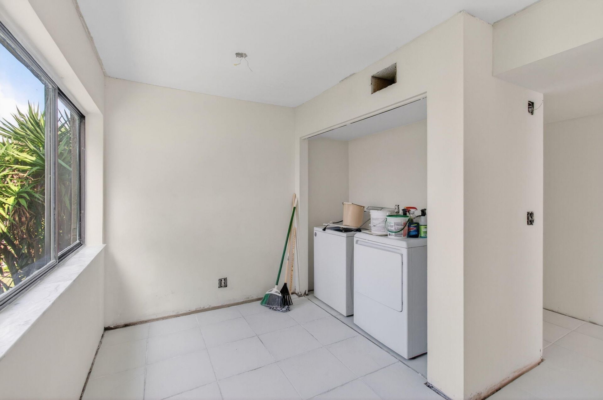 5771 Fairway Park Court, Unit 205, Boynton Beach, FL 33437 Photo