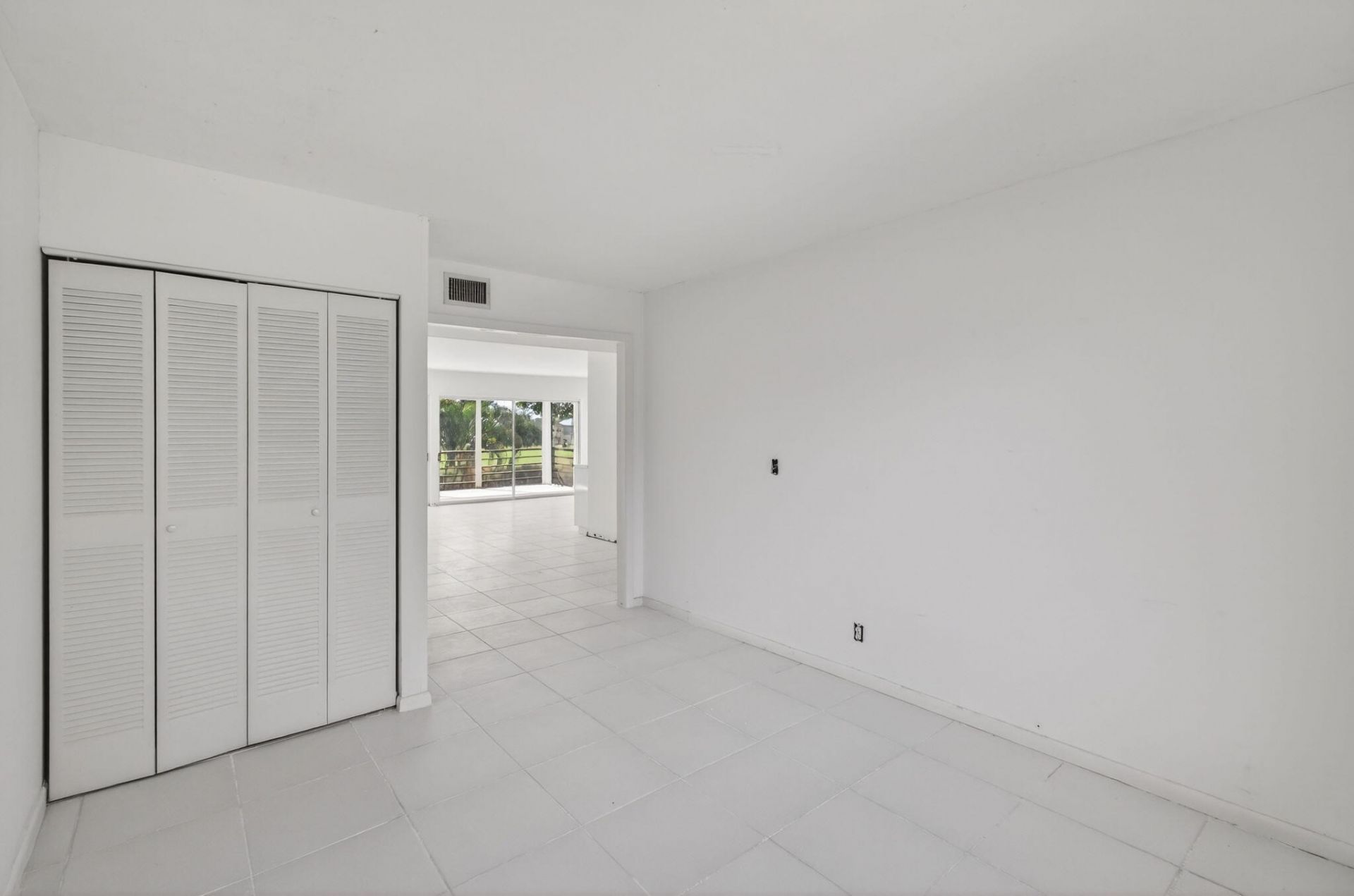 5771 Fairway Park Court, Unit 205, Boynton Beach, FL 33437 Photo