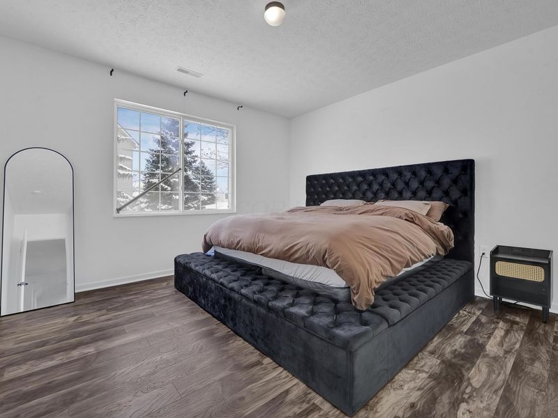 1925 Fortstone Lane, Columbus, OH 43228 Photo 17