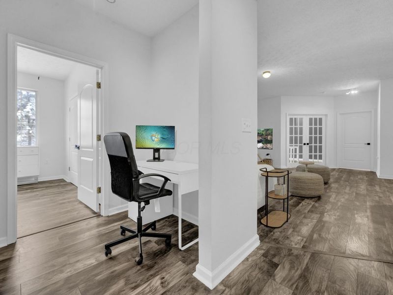 1925 Fortstone Lane, Columbus, OH 43228 Photo 19