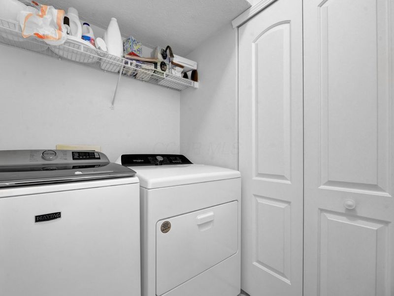 1925 Fortstone Lane, Columbus, OH 43228 Photo 23