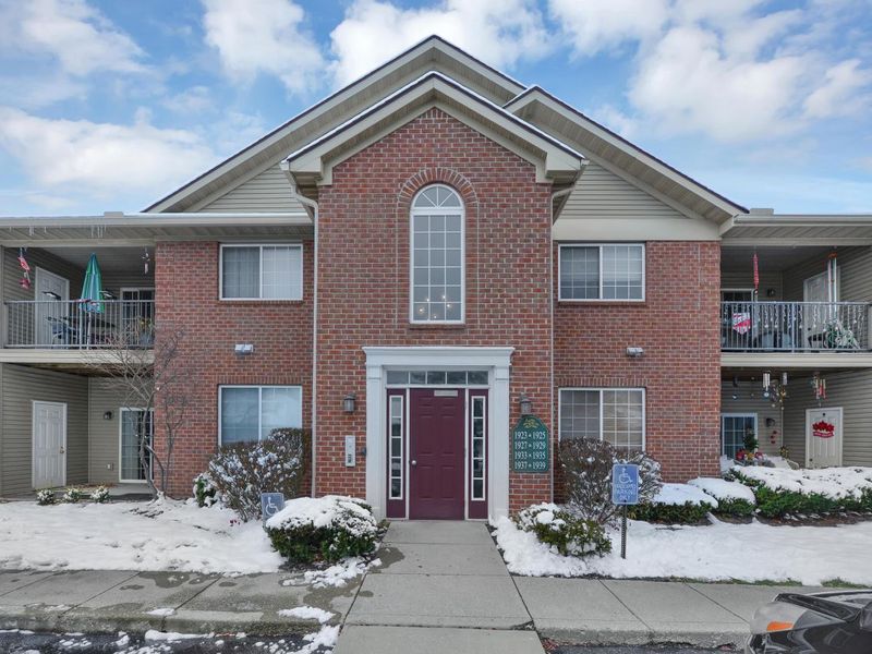 1925 Fortstone Lane, Columbus, OH 43228 Photo 32