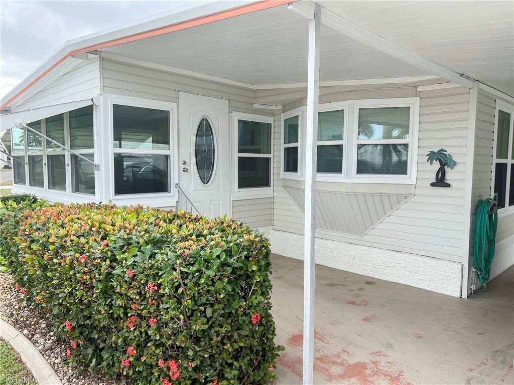 301 Dillard Ave, Fort Myers, FL 33908 Photo