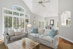 27 Marsh Edge Lane photo 4