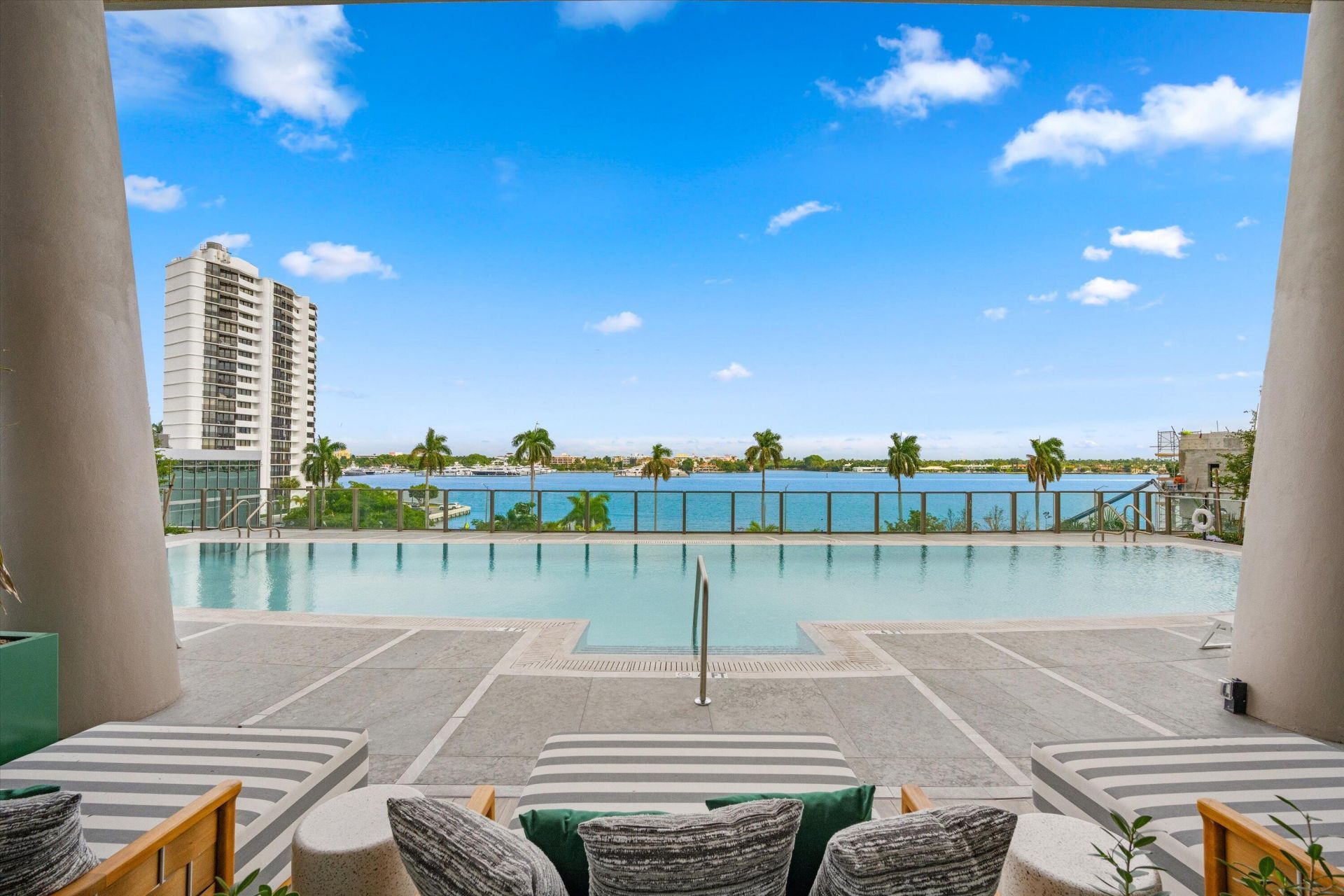 1333 S Flagler Drive, Unit 2201, West Palm Beach, FL 33401 Photo