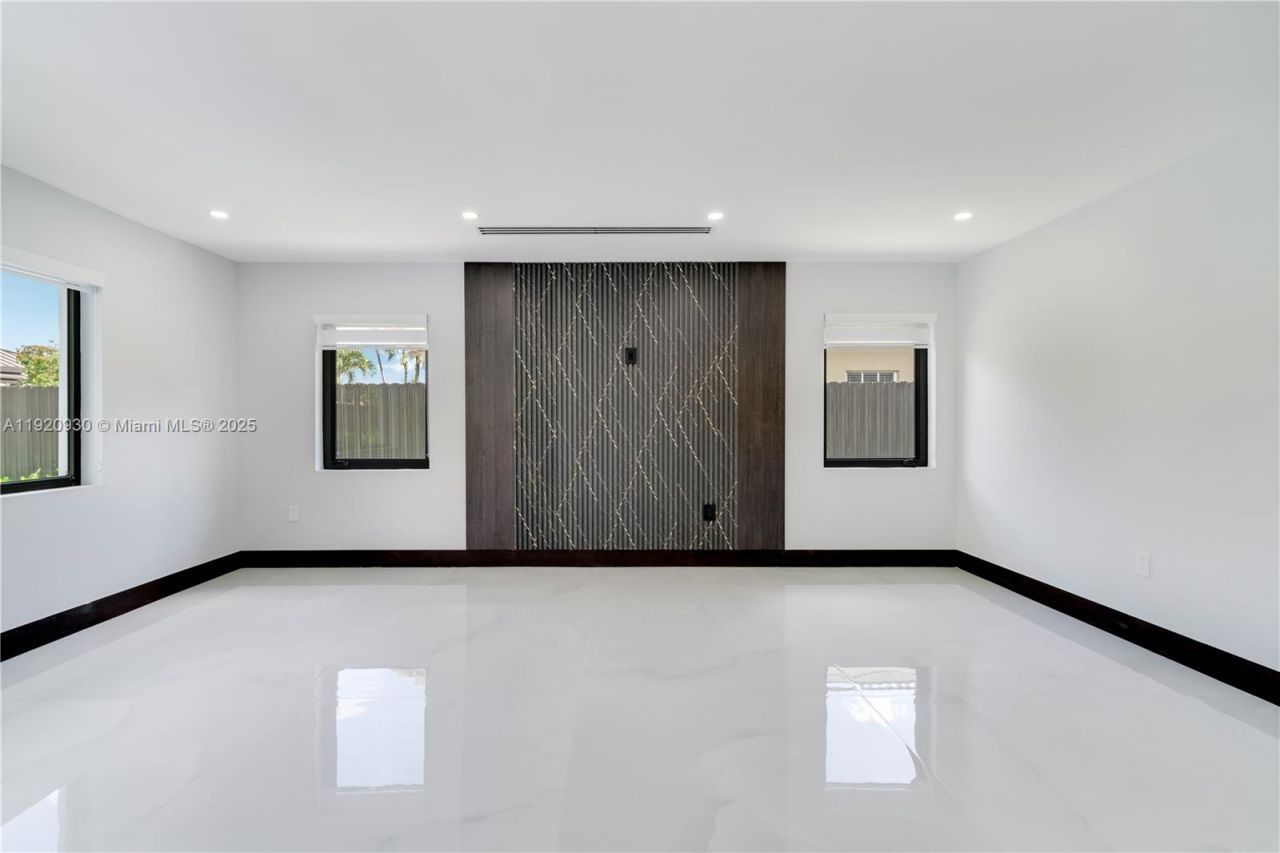 15563 SW 115th St, Miami, FL 33196 Photo