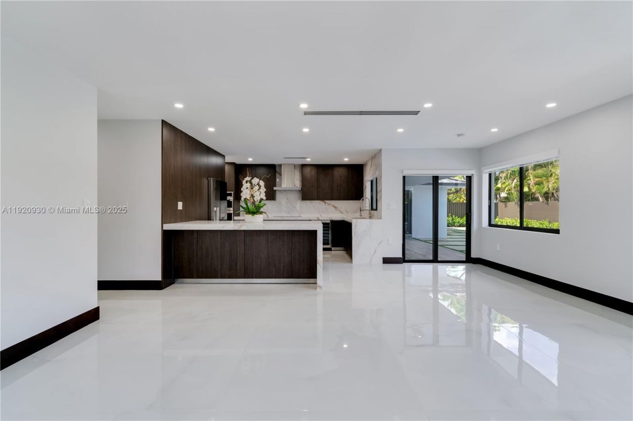 15563 SW 115th St, Miami, FL 33196 Photo