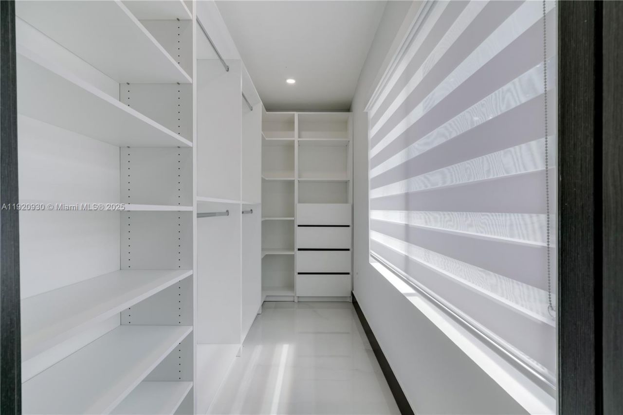 15563 SW 115th St, Miami, FL 33196 Photo