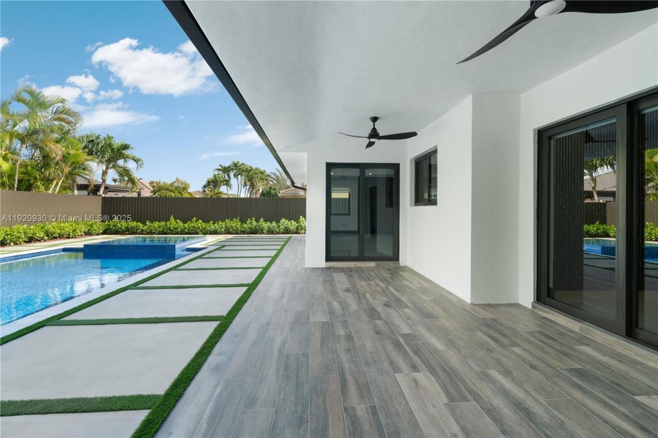 15563 SW 115th St, Miami, FL 33196 Photo