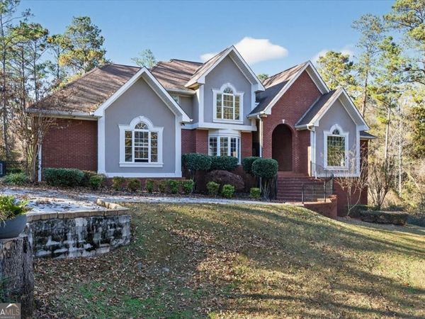 117 Richfield Circle, Kathleen, GA 31047