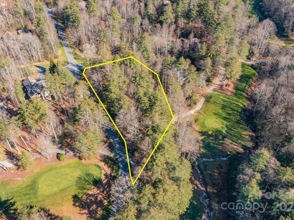 139 Chattooga Run, Hendersonville, NC 28739