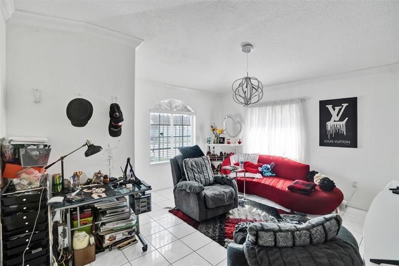 7456 W 34th Court, Hialeah, FL 33018 Photo