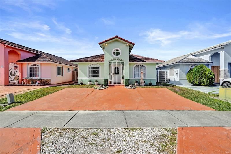 7456 W 34th Court, Hialeah, FL 33018 Photo