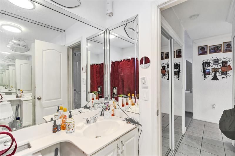 7456 W 34th Court, Hialeah, FL 33018 Photo