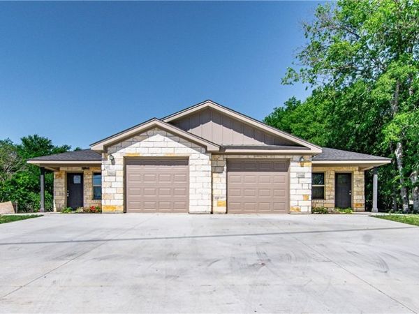 2351A S Wall Street , Belton, TX 76513