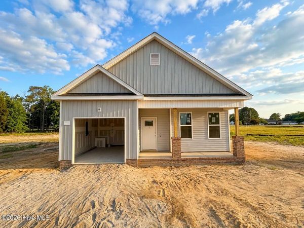 89 W Coulter Court, Selma, NC 27576