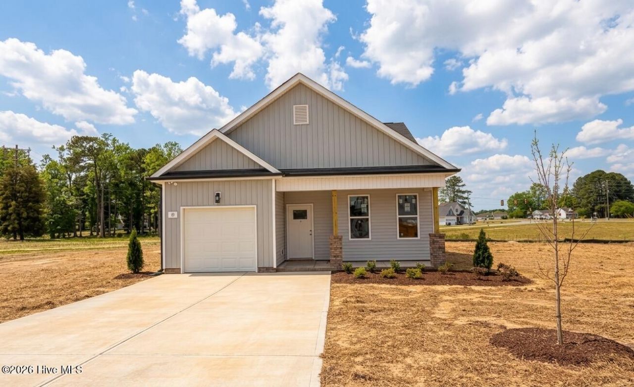 89 W Coulter Court, Selma, NC 27576 Main Photo