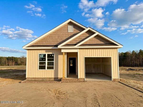 88 W Coulter Court, Selma, NC 27576