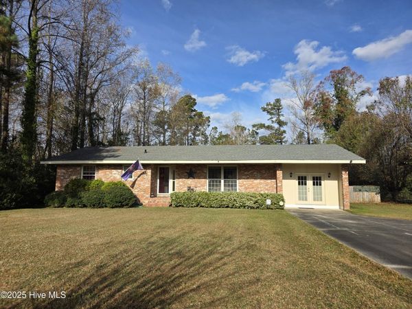 88 Country Club Road, Whiteville, NC 28472