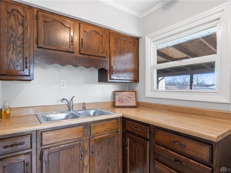 1176 Irmal Drive, Dayton, OH 45432 Photo 11