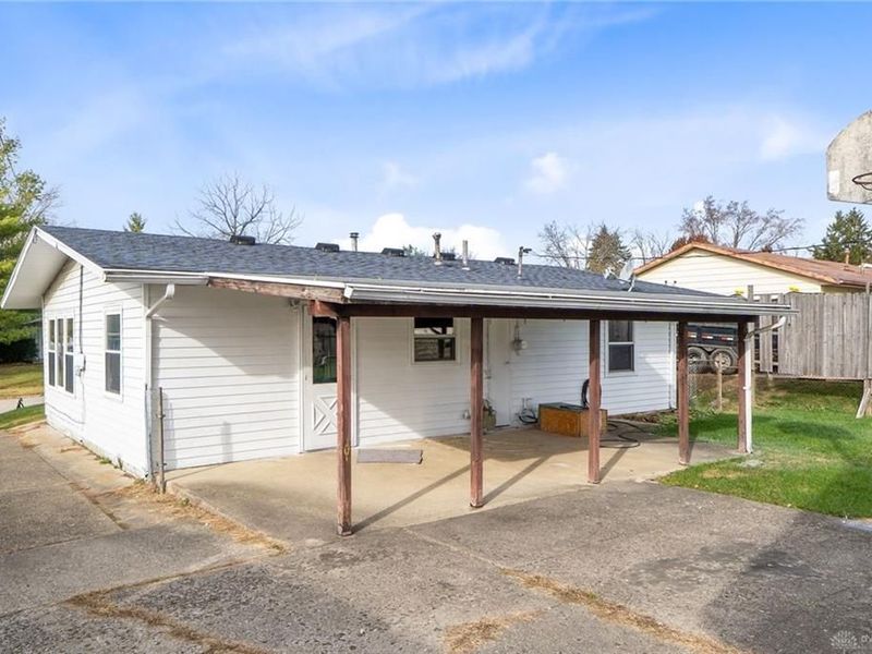 1176 Irmal Drive, Dayton, OH 45432 Photo 2