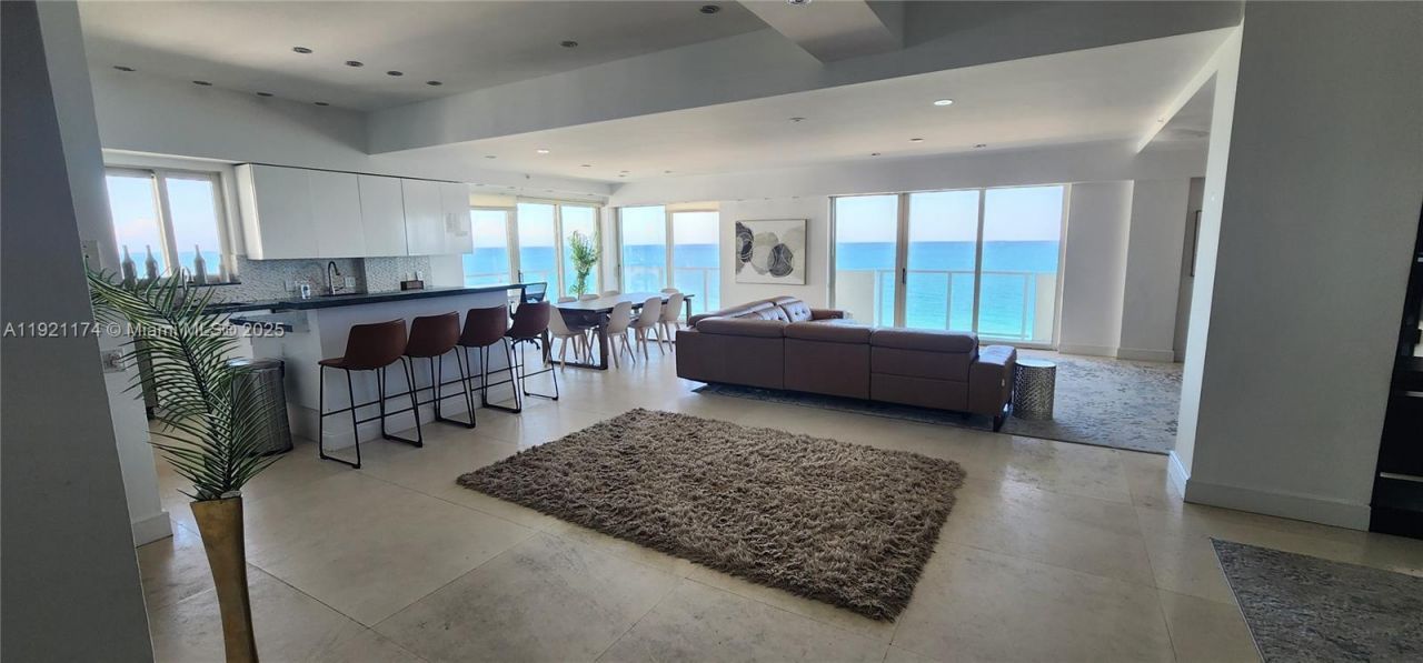 9499 Collins Avenue, Unit PH-02, Surfside, FL 33154 Photo