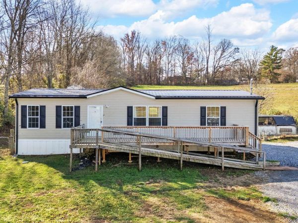 85 Mt Carmel Road, Mosheim, TN 37818