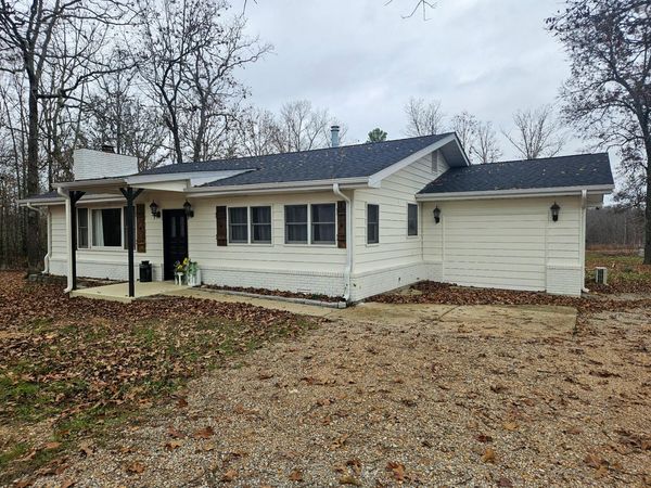 21371 Howell Road , Mountain View, MO 65548