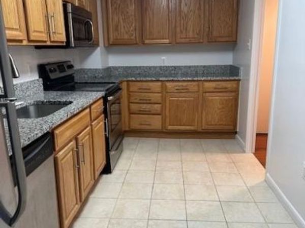 200 N PICKETT STREET, Unit 411, ALEXANDRIA, VA 22304